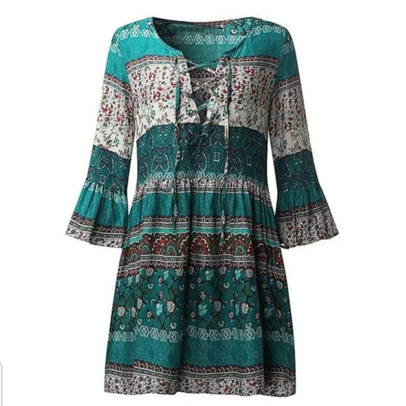 *HOST PICK* Boho Lace-up dress - Picture 4 of 6